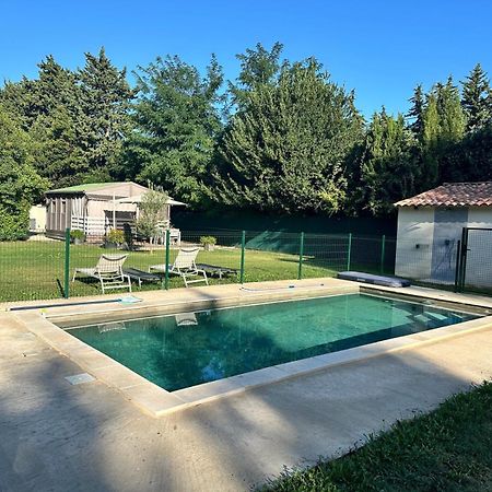 Avignon, Joli Chalet En Campagne Tres Proche De La Ville Ngoại thất bức ảnh