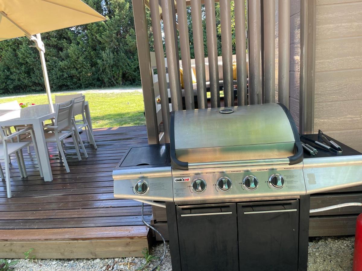 Avignon, Joli Chalet En Campagne Tres Proche De La Ville Ngoại thất bức ảnh